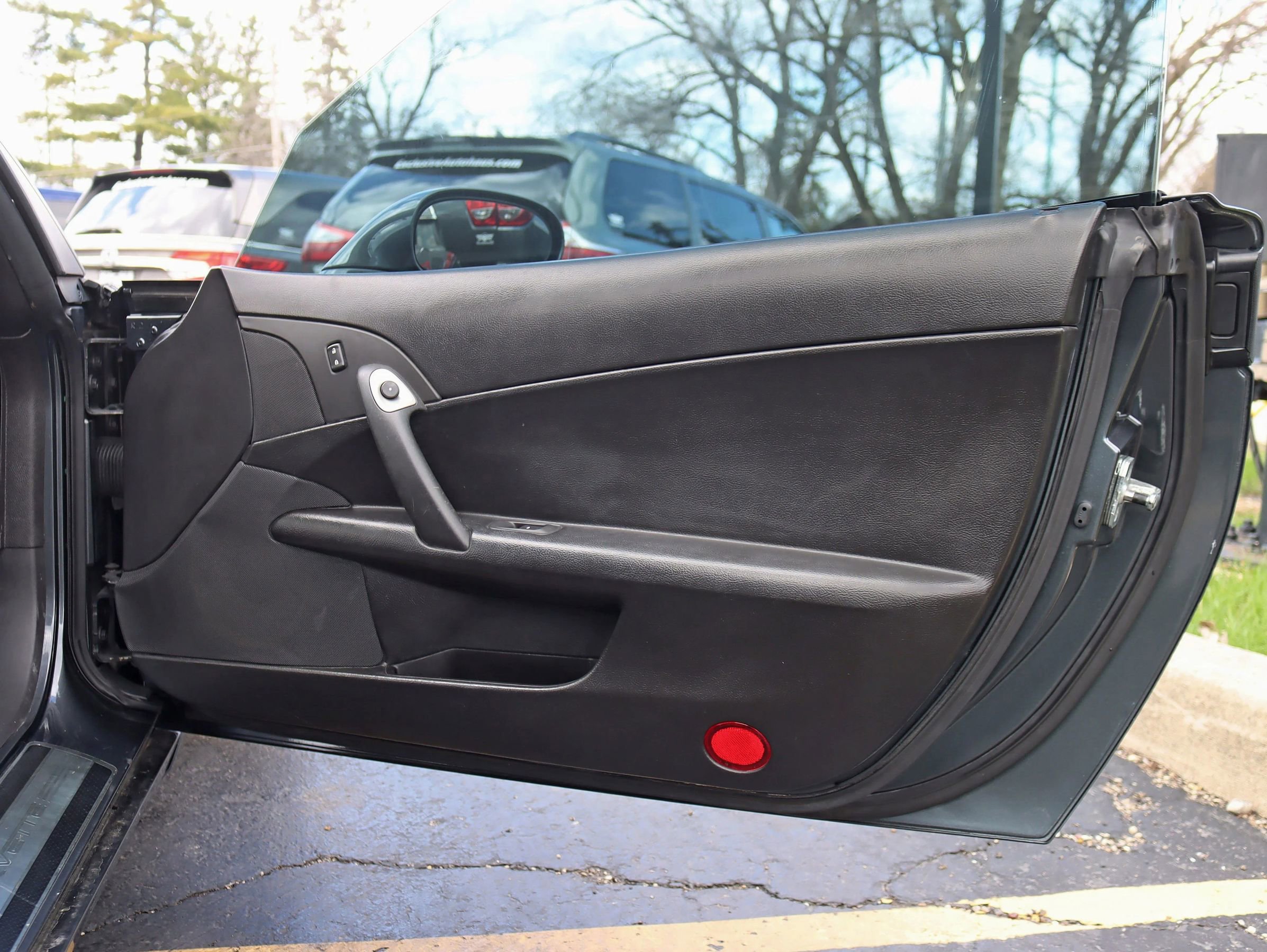 Used 2010 Chevrolet Corvette Coupe w/ Roof Package image 27