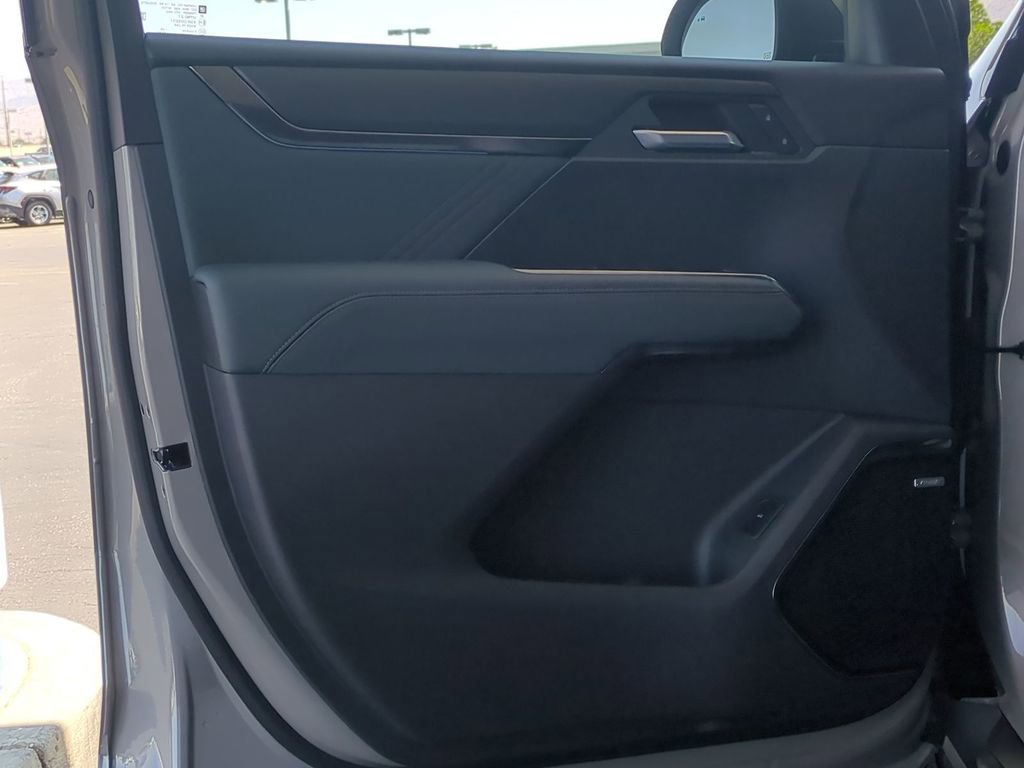 New 2026 GMC Acadia AT4 w/ Luxury Package AWD/4WD image 23