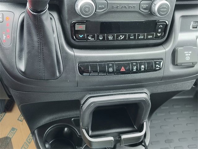 New 2026 RAM ProMaster 2500 w/ Quick Order Package 22G SLT image 23