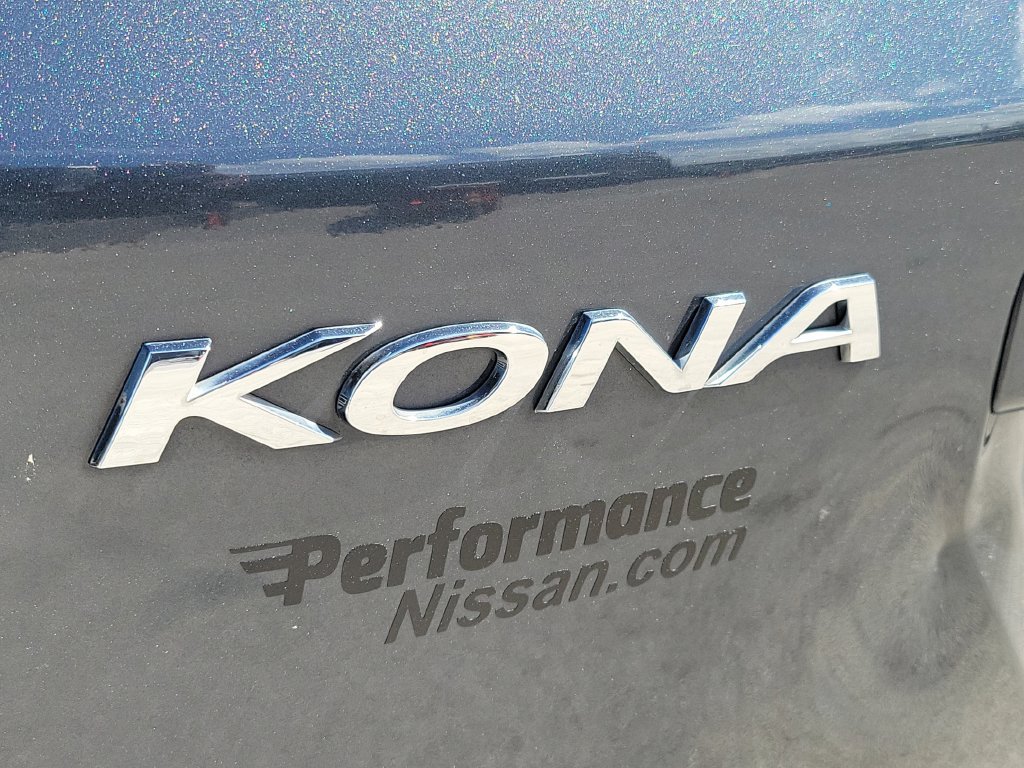 Used 2022 Hyundai Kona SE w/ Cargo Package FWD image 14