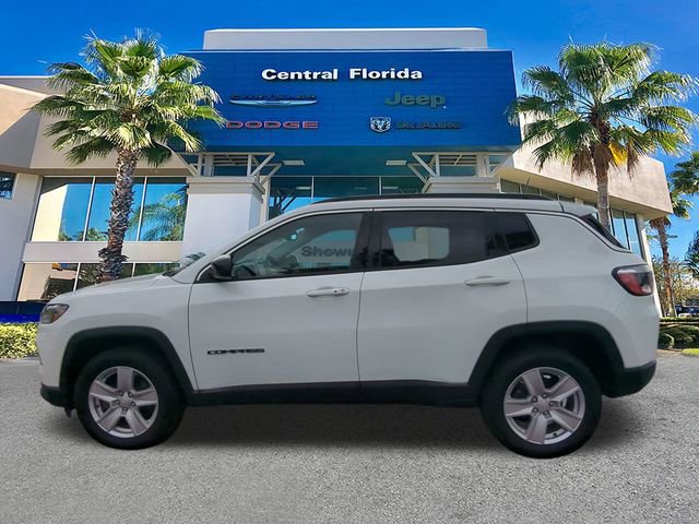 Certified 2022 Jeep Compass Latitude image 8