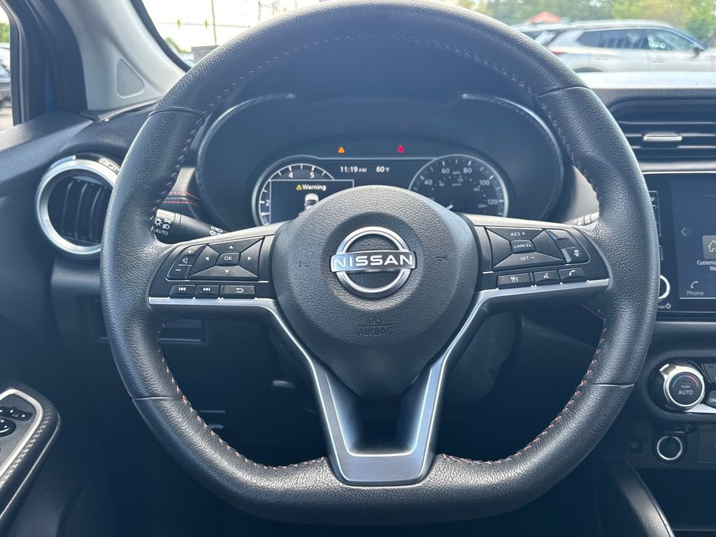 Used 2024 Nissan Versa SR FWD image 15