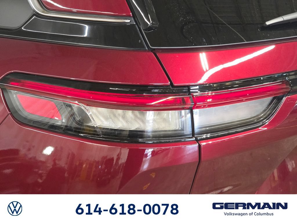 Used 2023 Jeep Grand Cherokee Overland AWD/4WD image 16