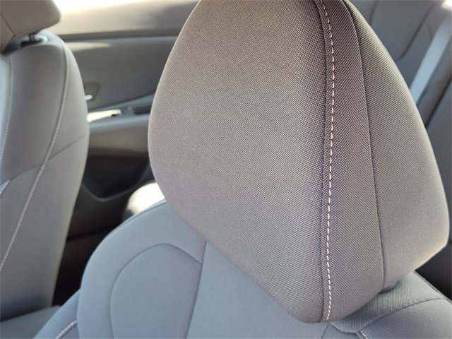 Used 2025 Hyundai Elantra SEL image 11