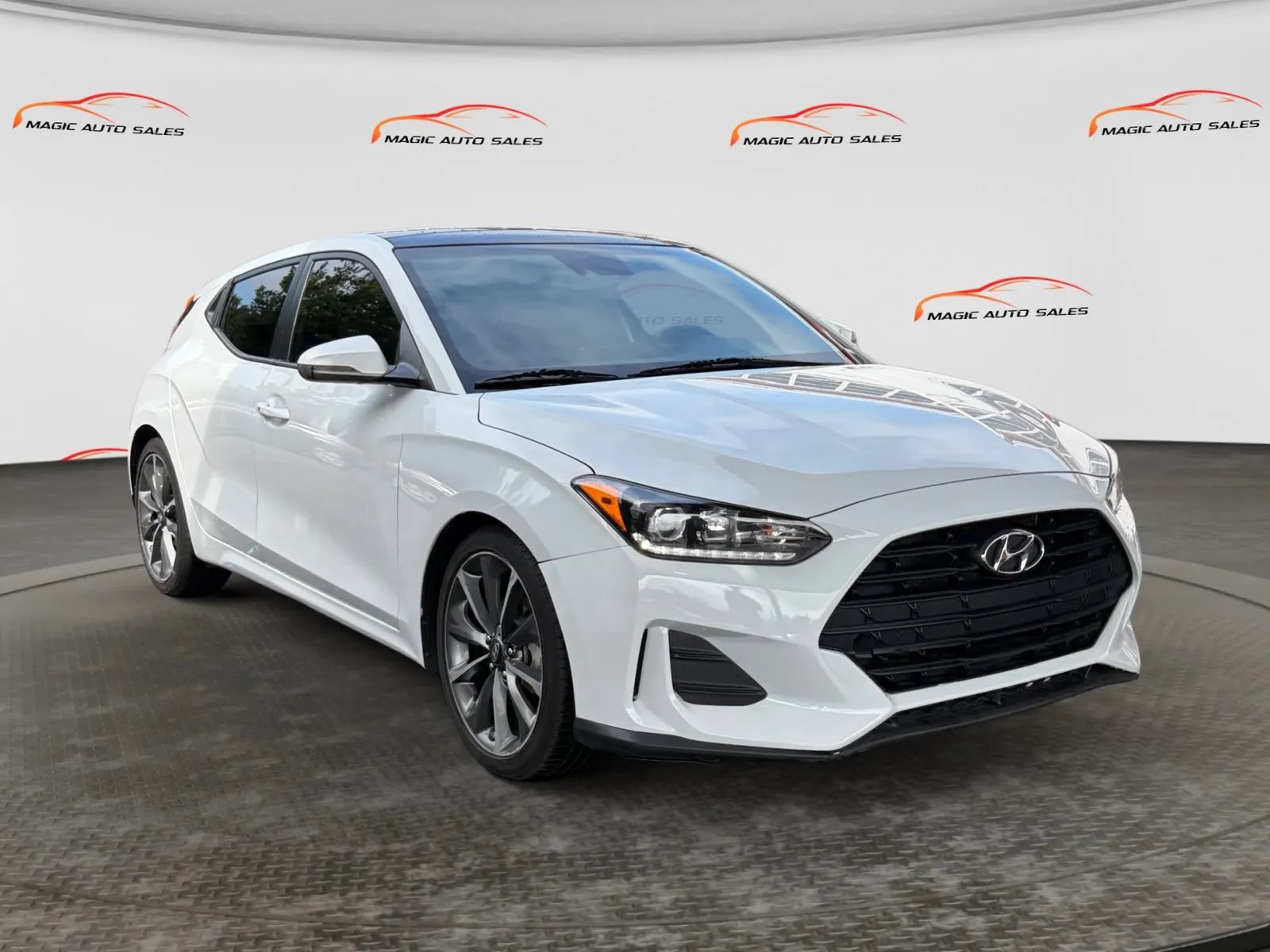 Used 2020 Hyundai Veloster 2.0 Premium FWD image 5