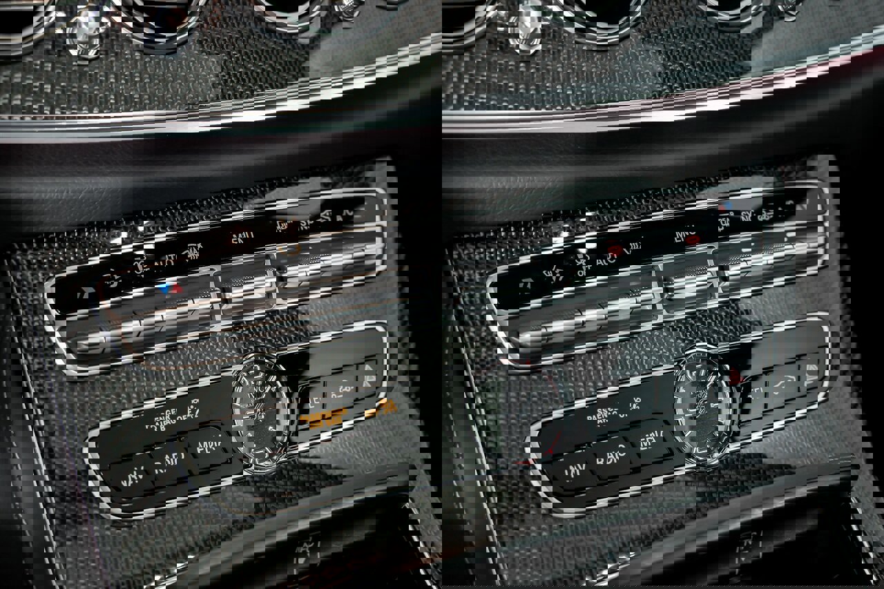 Used 2019 Mercedes-Benz E 63 AMG S image 38