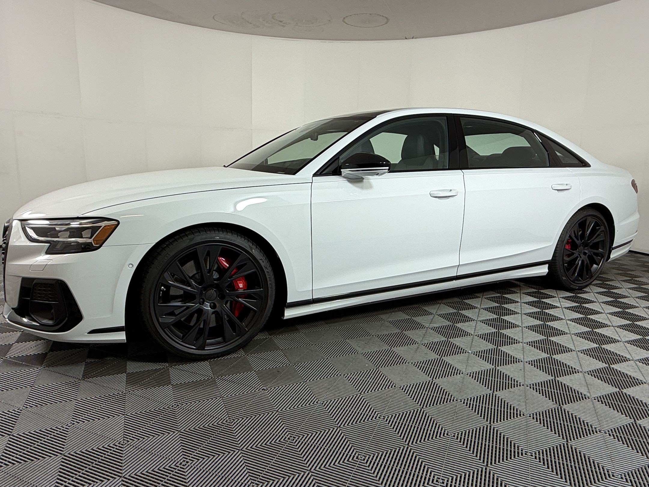 New 2027 Audi S8 AWD/4WD image 25