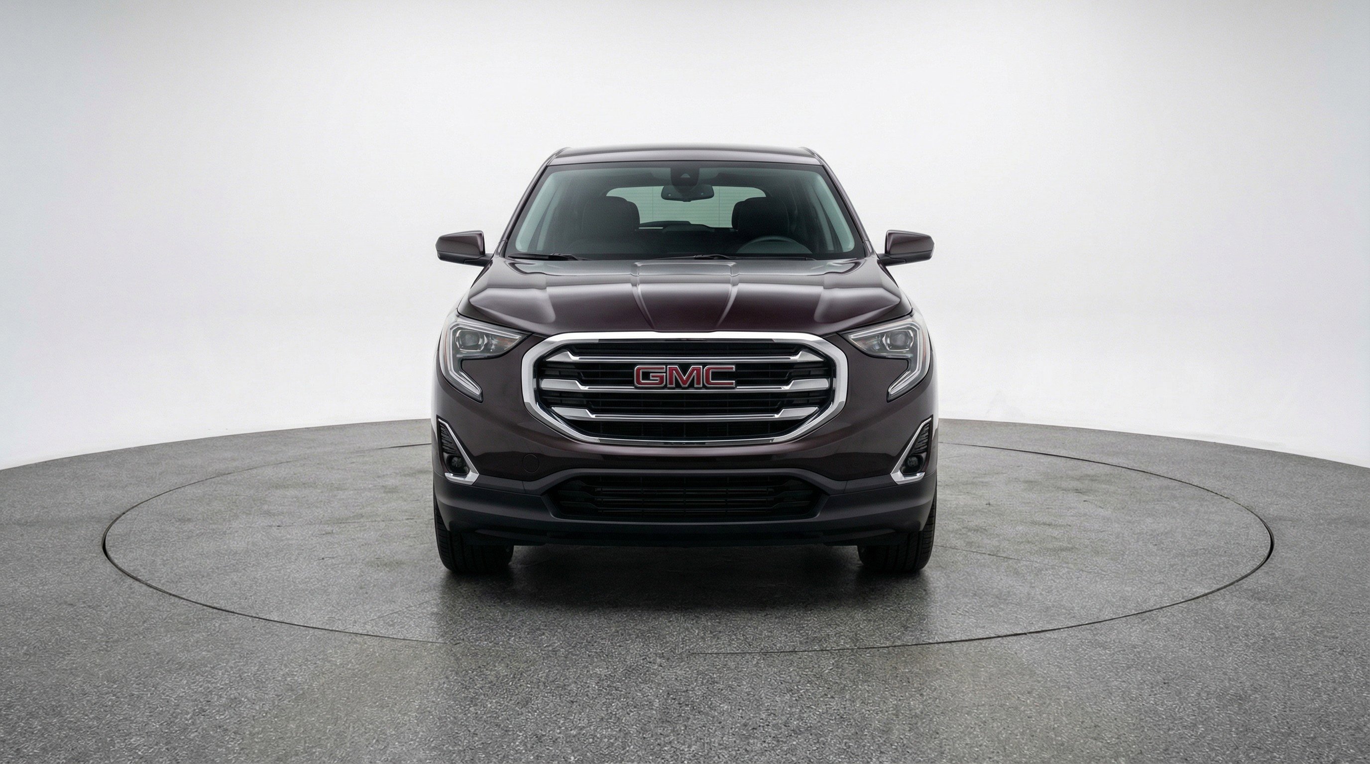 Used 2024 GMC Terrain SLE FWD image 2