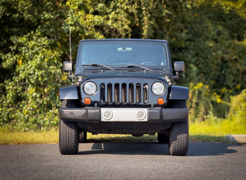 Used 2011 Jeep Wrangler Unlimited Sahara w/ Dual Top Group image 2