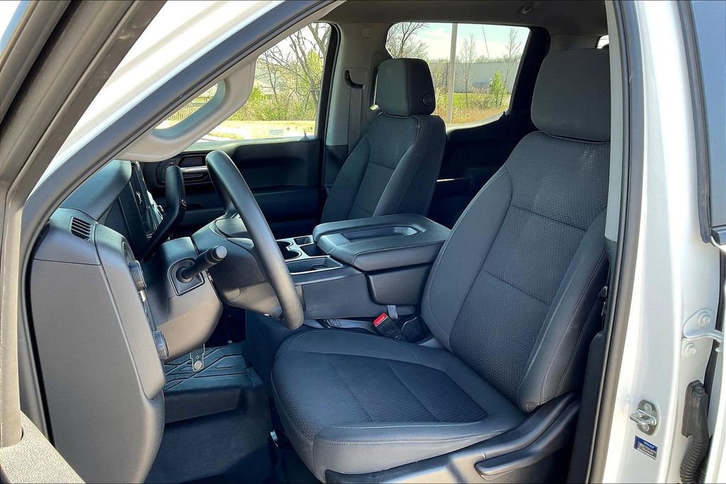 Used 2022 Chevrolet Silverado 1500 Custom Trail Boss w/ LPO, Dark Essentials Package image 26