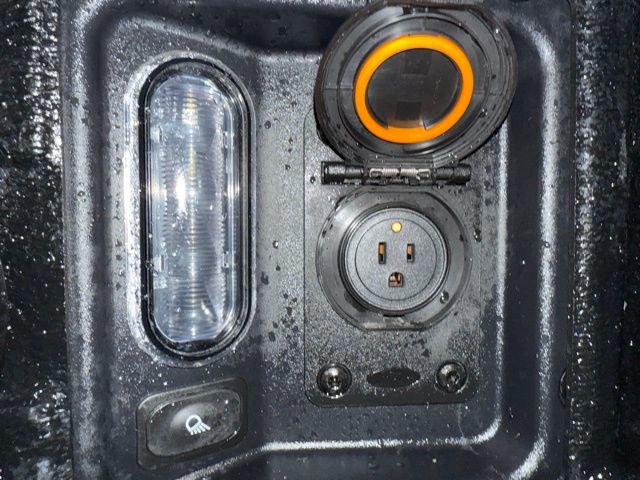 Used 2024 Ford Maverick XLT w/ XLT Luxury Package AWD/4WD image 12