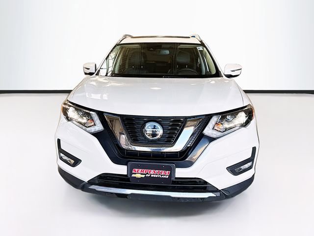 Used 2018 Nissan Rogue SL w/ Premium Package image 4