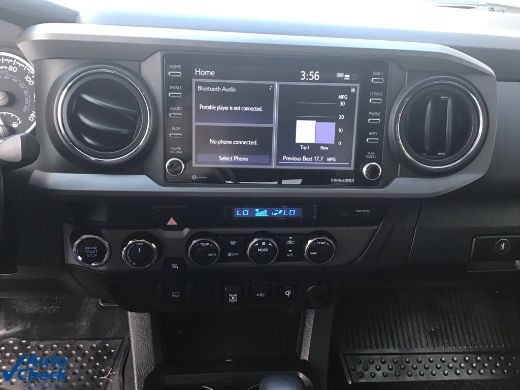 Used 2022 Toyota Tacoma TRD Off-Road image 34