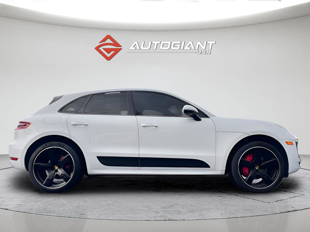 Used 2018 Porsche Macan GTS image 9