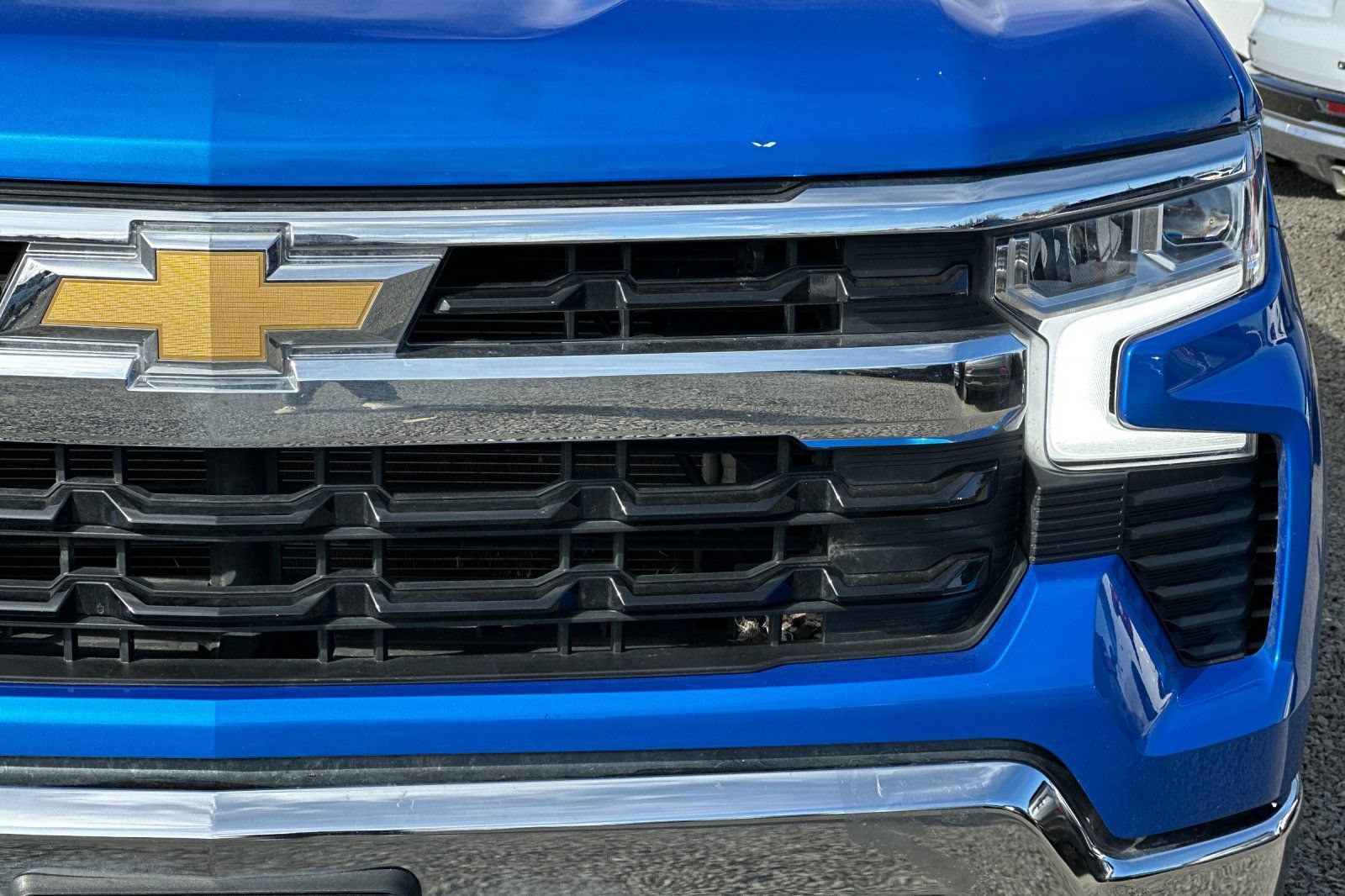 Used 2025 Chevrolet Silverado 1500 LT AWD/4WD image 48