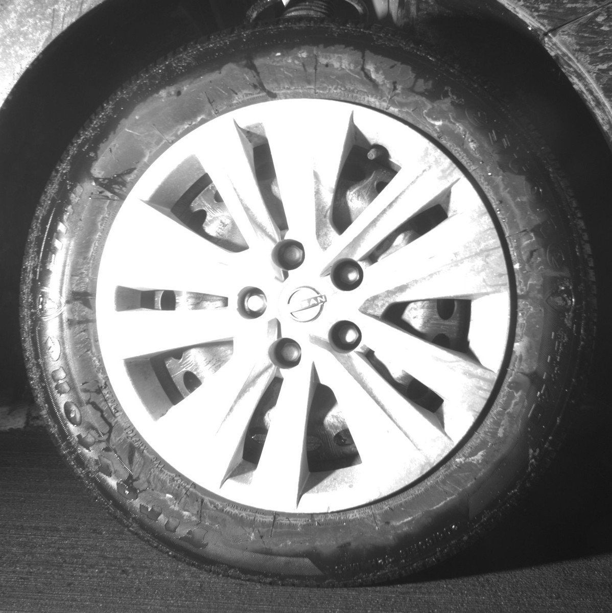 Used 2025 Nissan Sentra S image 13