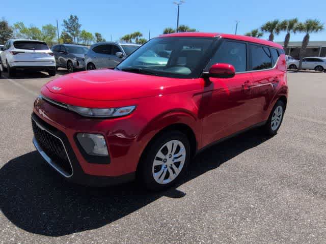 Used 2022 Kia Soul LX image 5