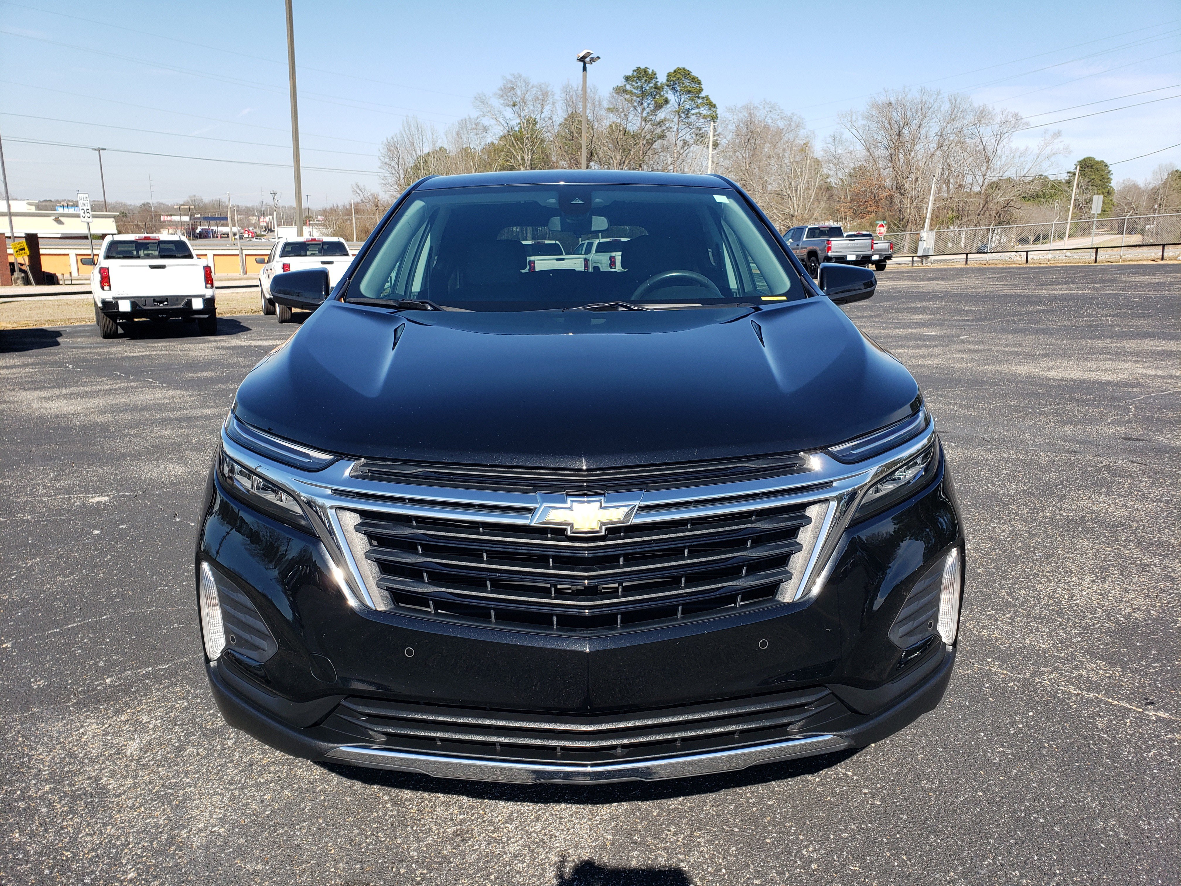 Used 2022 Chevrolet Equinox LT w/ Driver Convenience Package image 7