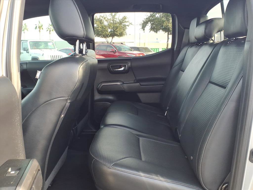 Certified 2019 Toyota Tacoma TRD Off-Road image 14