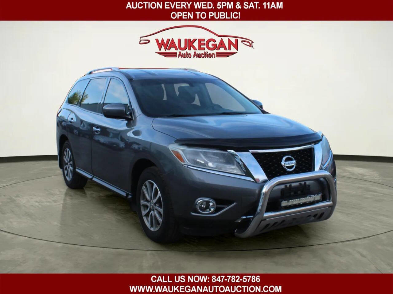 Used 2015 Nissan Pathfinder SV w/ Trailer Tow Package AWD/4WD image 3