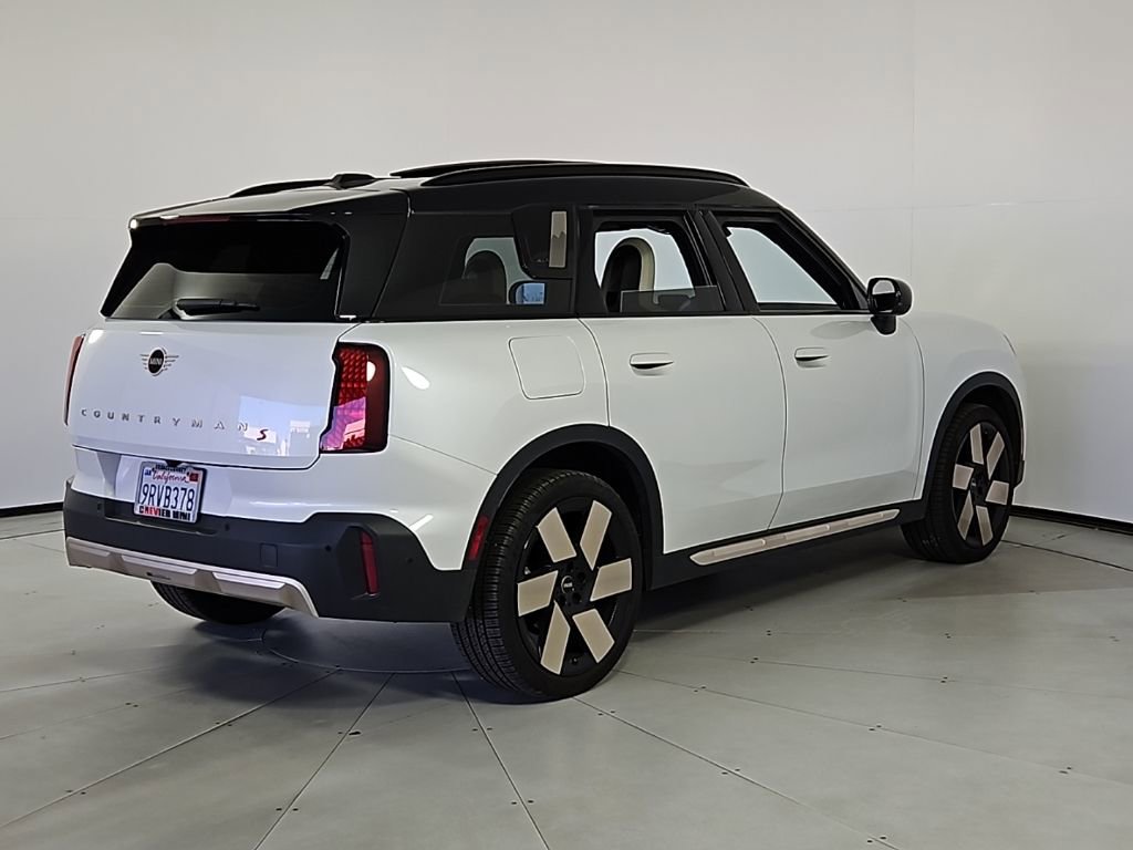 Certified 2025 MINI Cooper Countryman S image 7