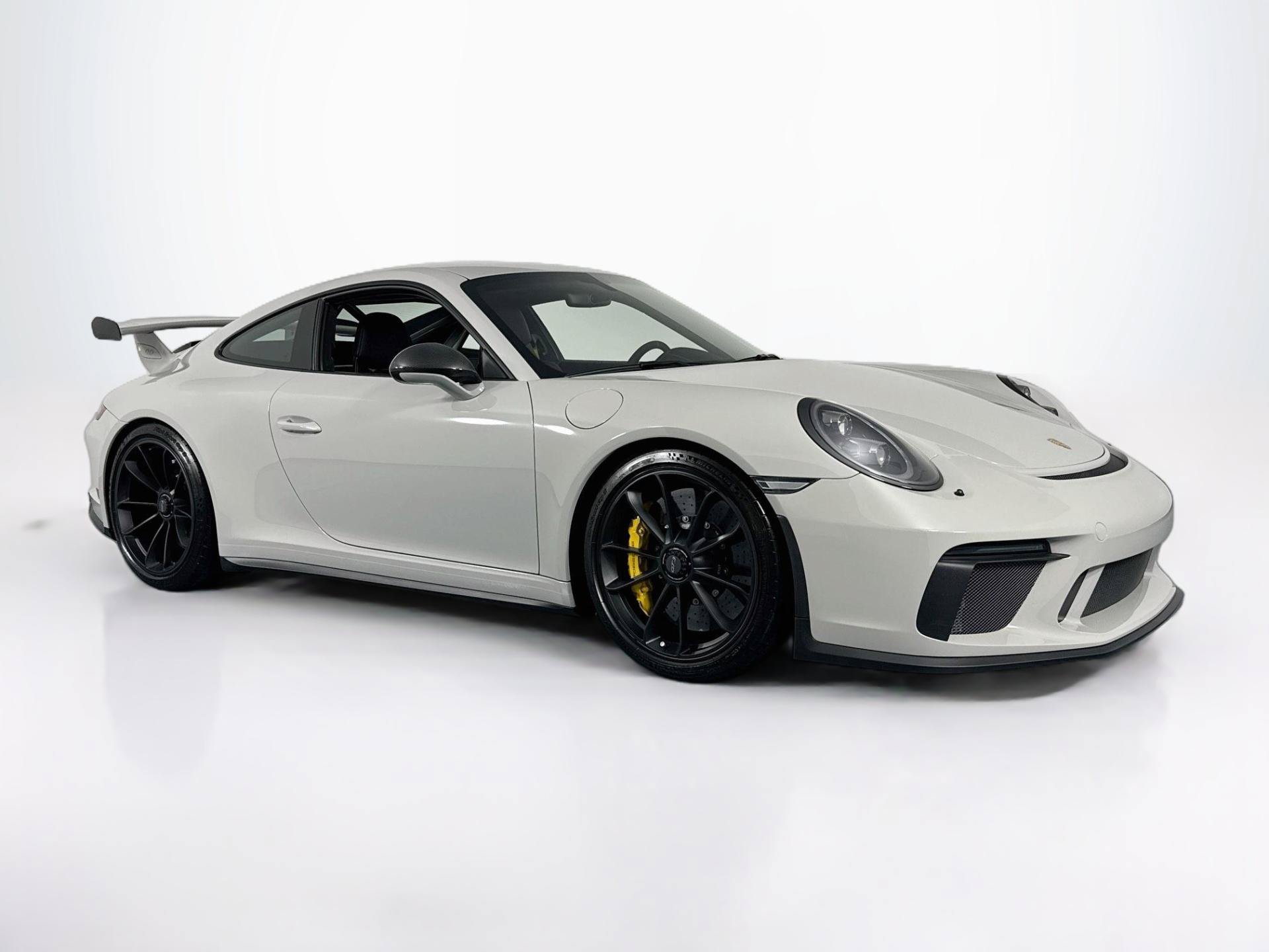 Used 2018 Porsche 911 GT3 RWD image 3