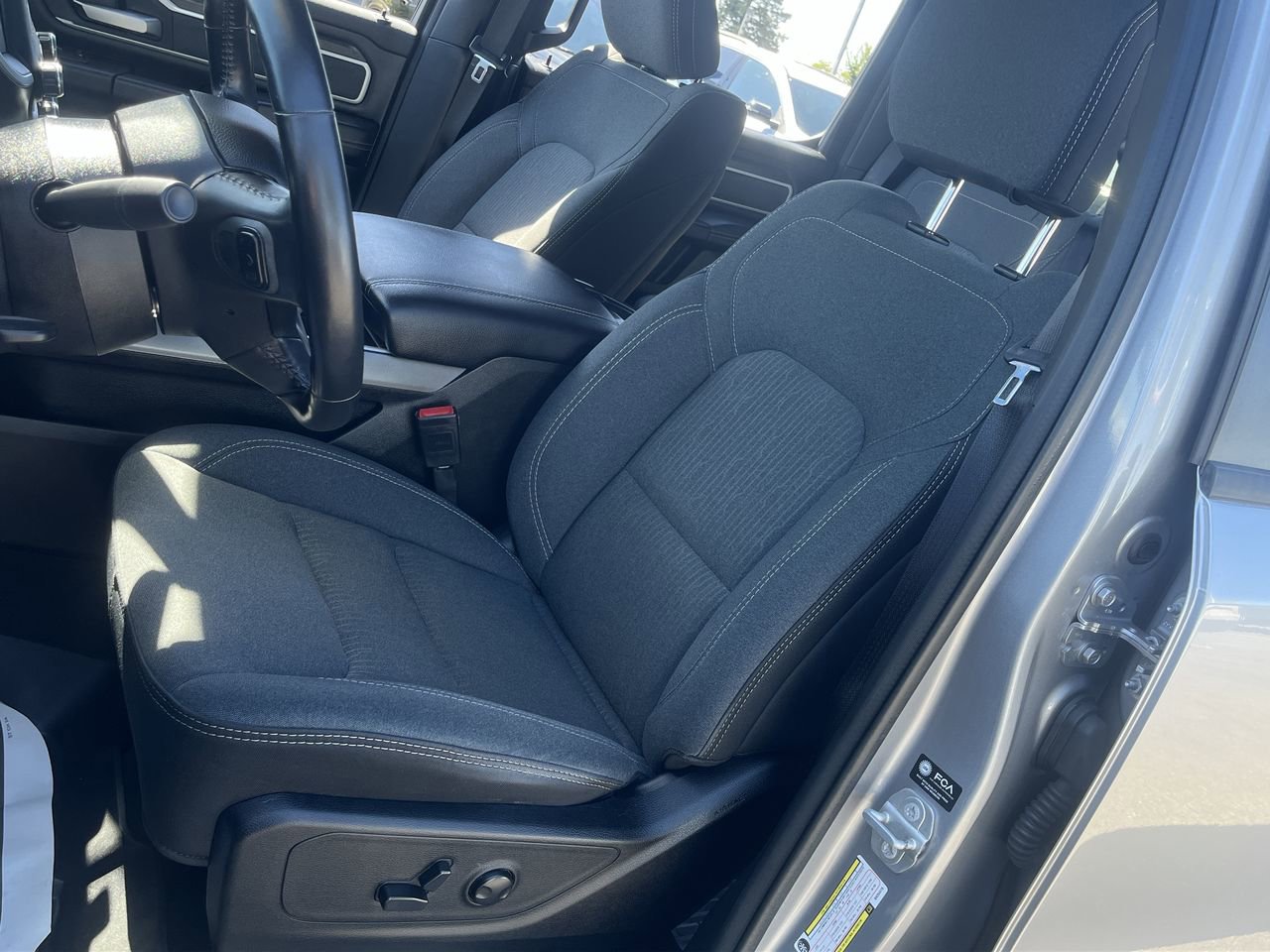 Used 2022 RAM 1500 Big Horn RWD image 17