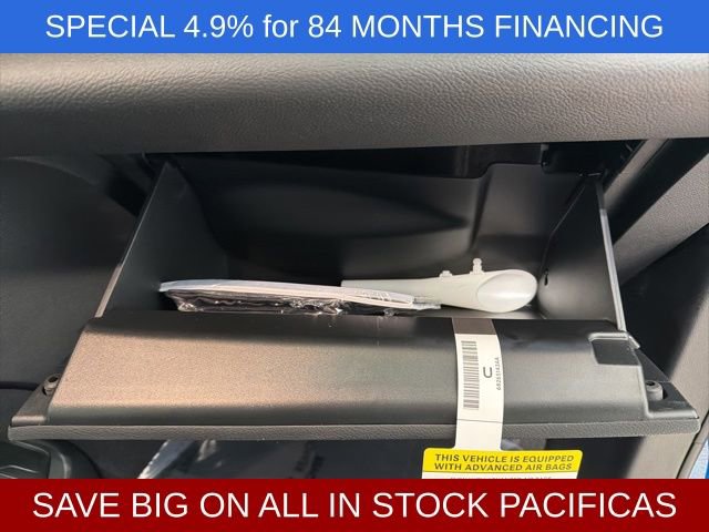 New 2026 Chrysler Pacifica Select w/ S Appearance Package image 30