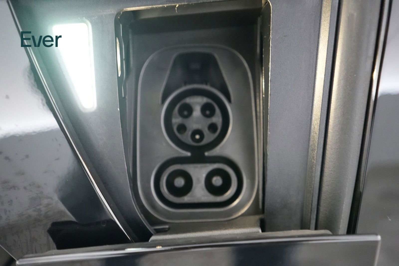 Used 2023 Lucid Air Touring image 10