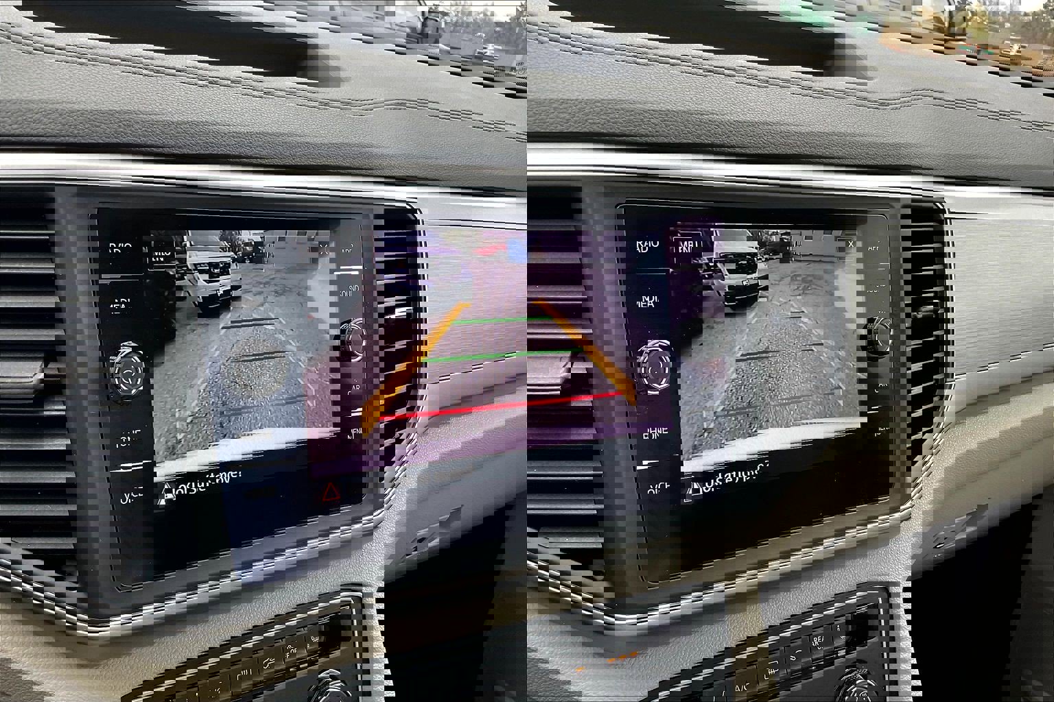 Used 2018 Volkswagen Atlas SE image 20