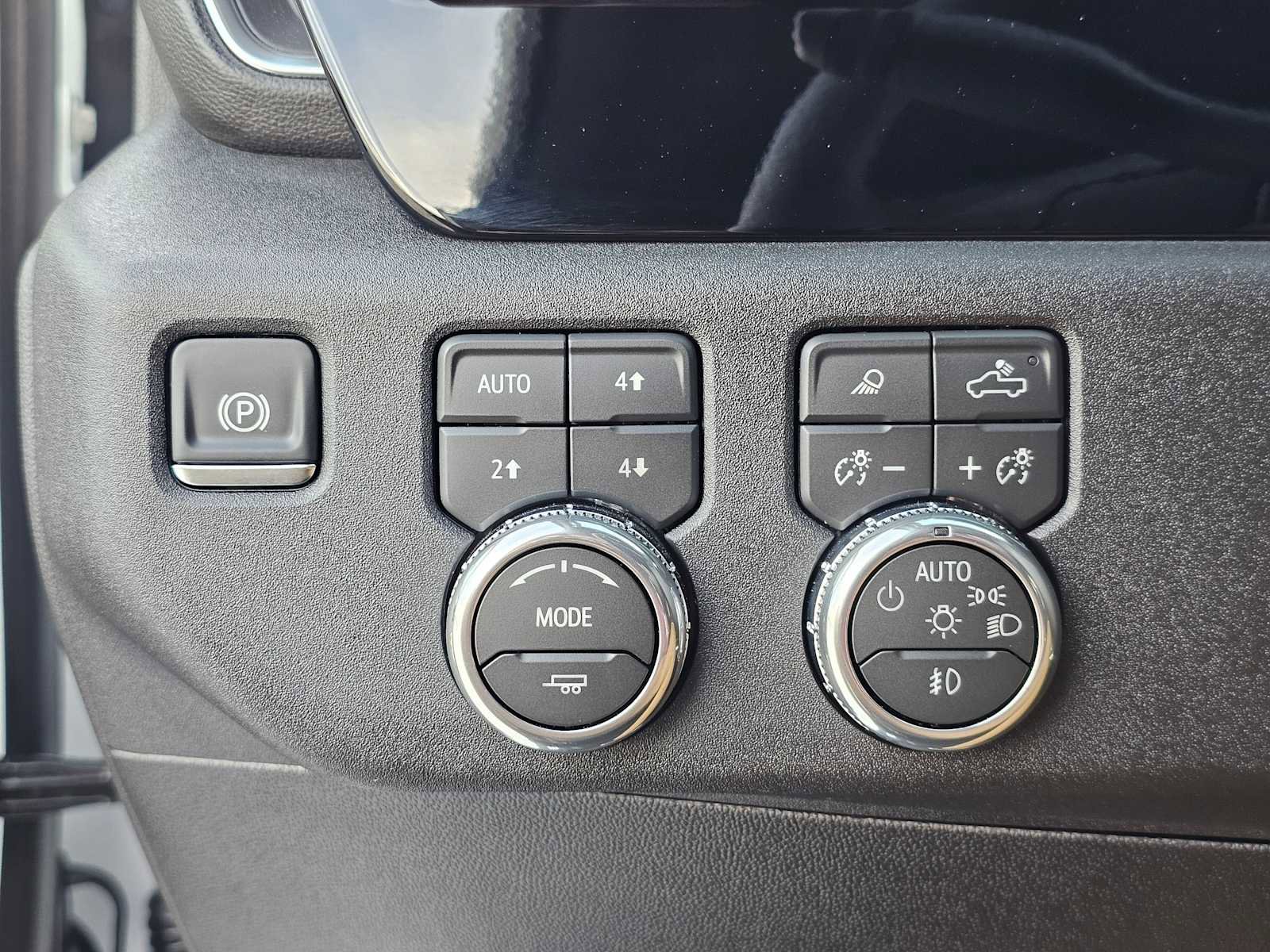 New 2026 GMC Sierra 2500 SLT w/ SLT Convenience Package image 30