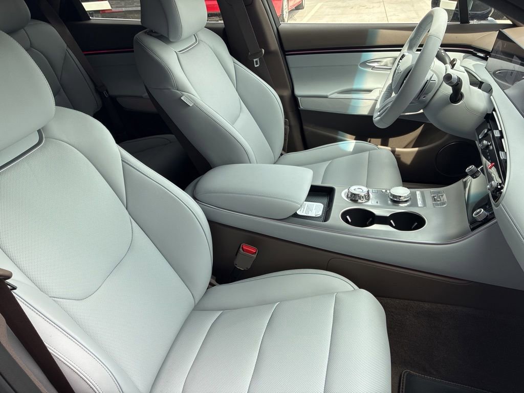 New 2026 Genesis GV70 2.5T Advanced AWD/4WD image 10