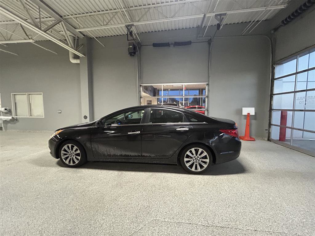 Used 2013 Hyundai Sonata SE FWD image 12