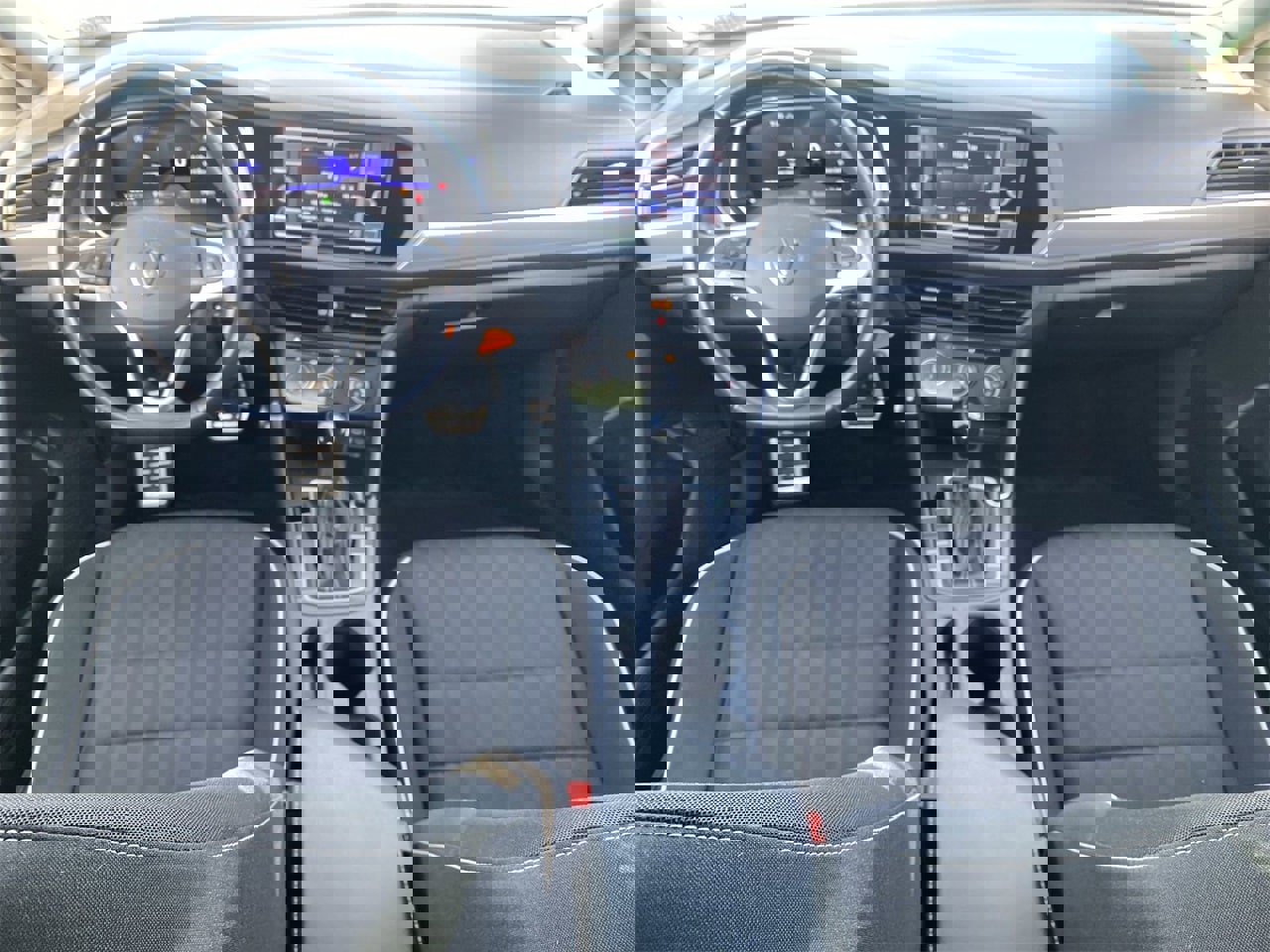 Certified 2024 Volkswagen Jetta Sport image 12