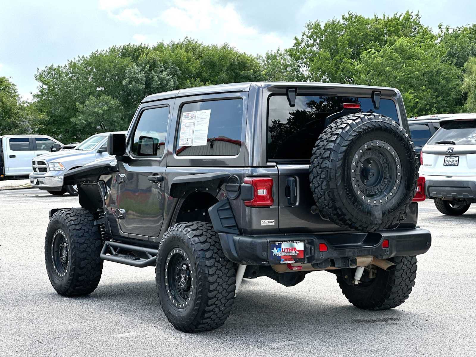 Used 2020 Jeep Wrangler Rubicon AWD/4WD image 13