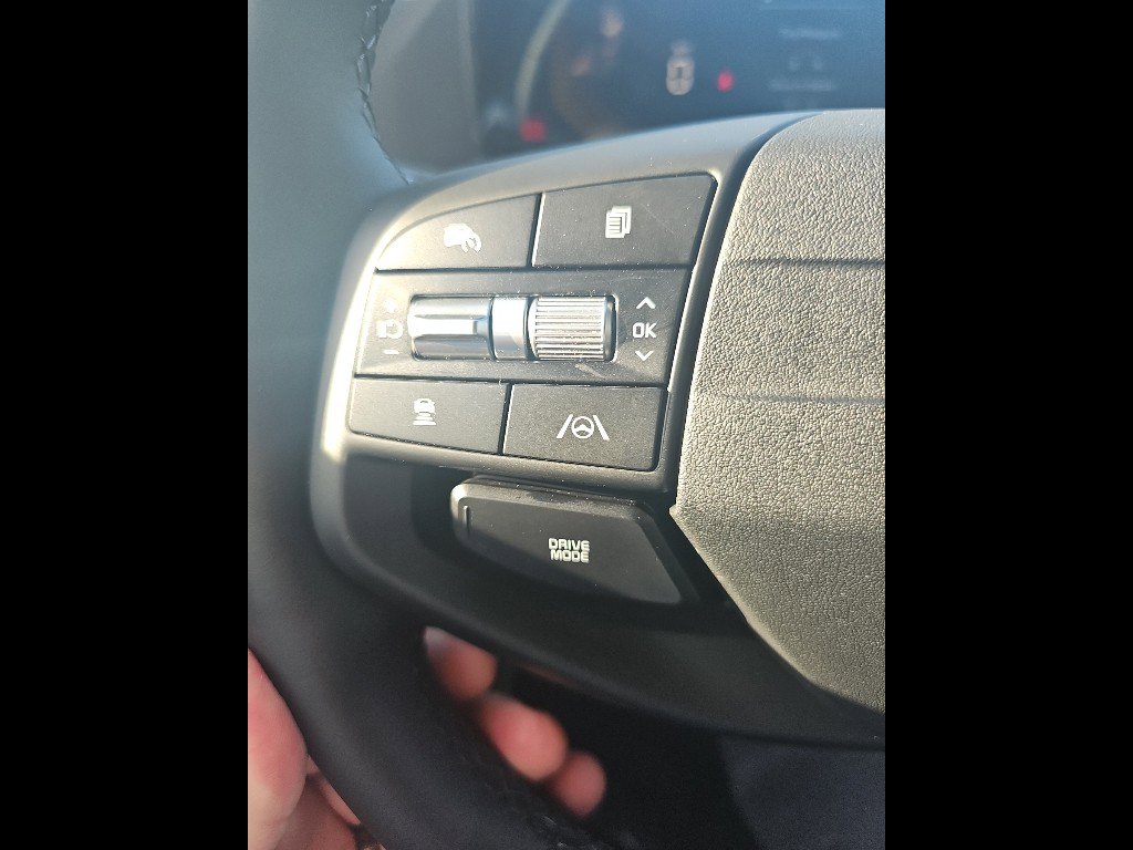 New 2026 Kia Sportage LX image 12