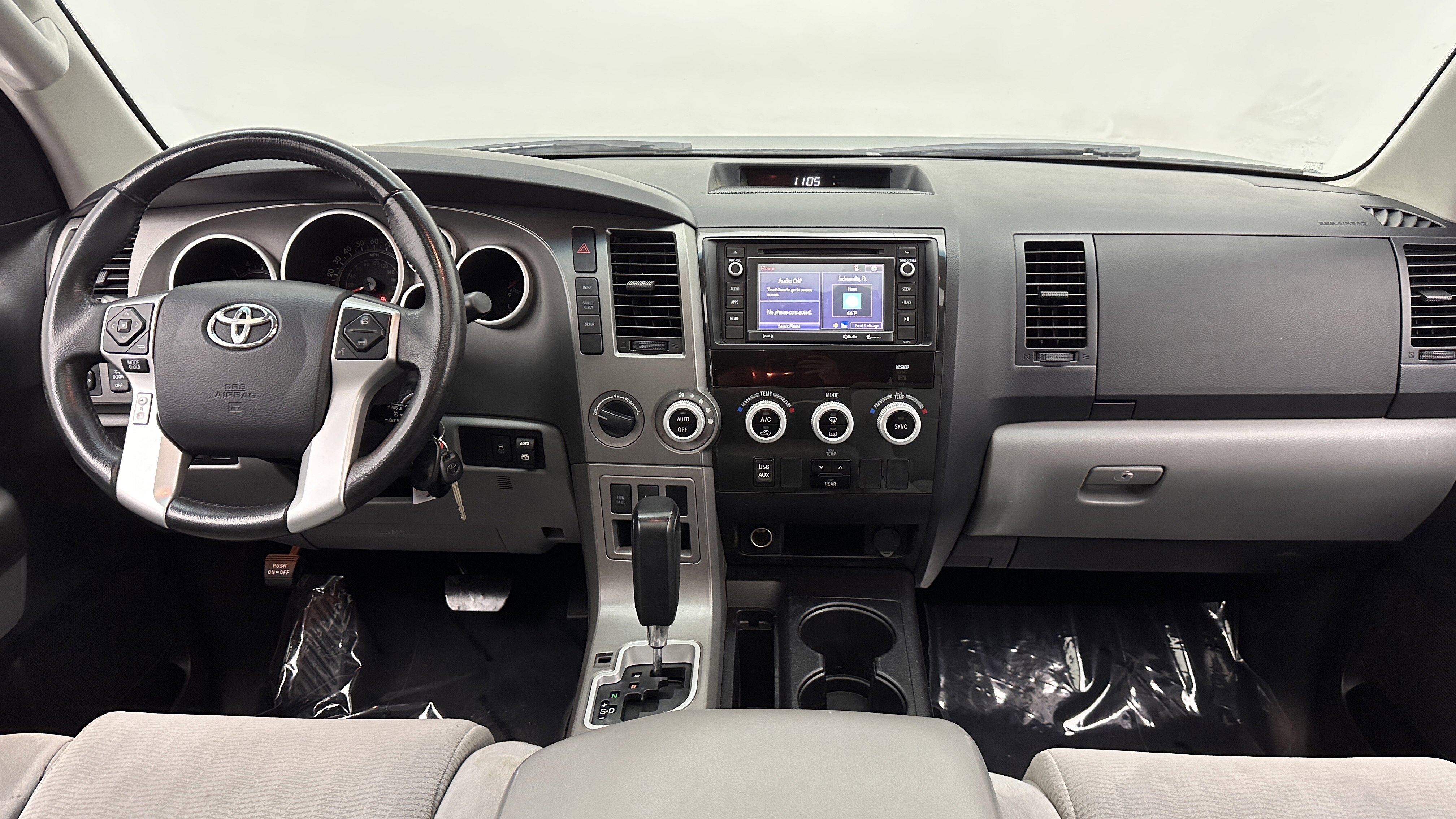 Used 2016 Toyota Sequoia SR5 image 27