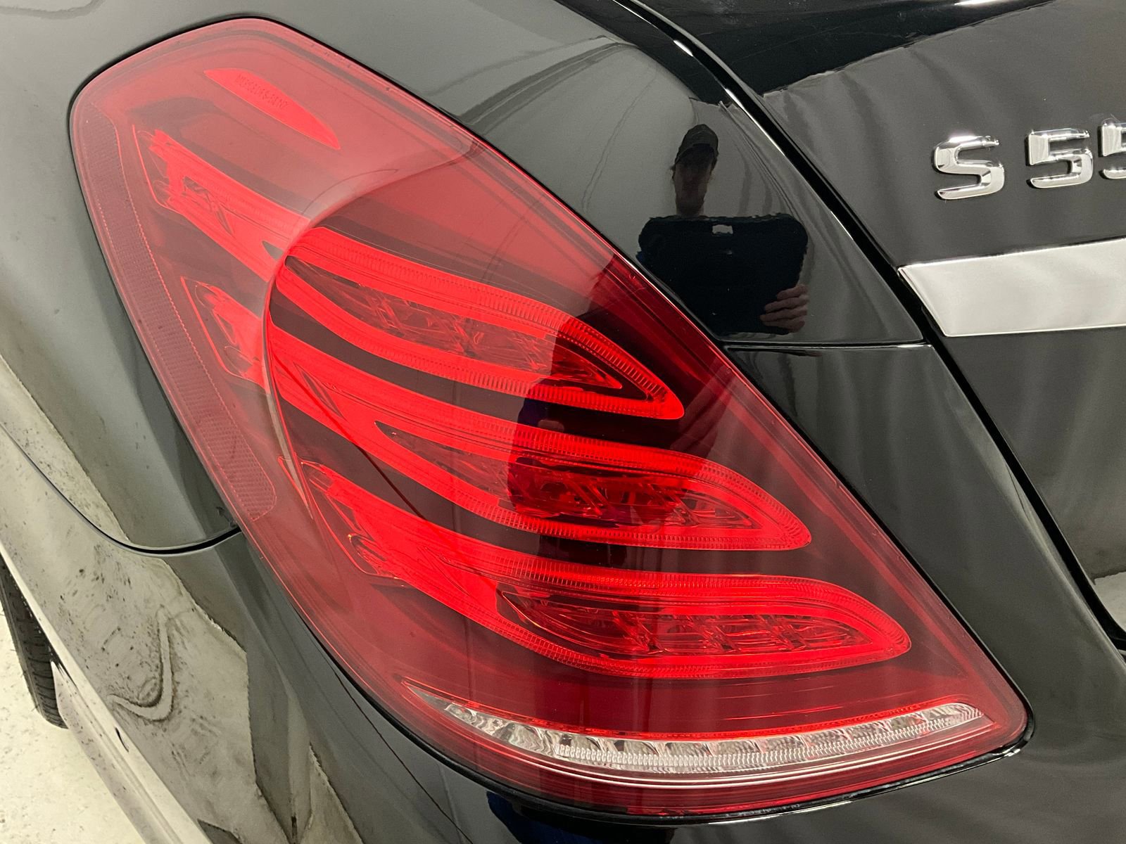 Used 2015 Mercedes-Benz S 550 4MATIC Sedan image 27