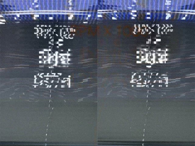 Used 2024 Jeep Grand Cherokee L Altitude image 15