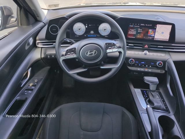 Used 2024 Hyundai Elantra SEL FWD image 16