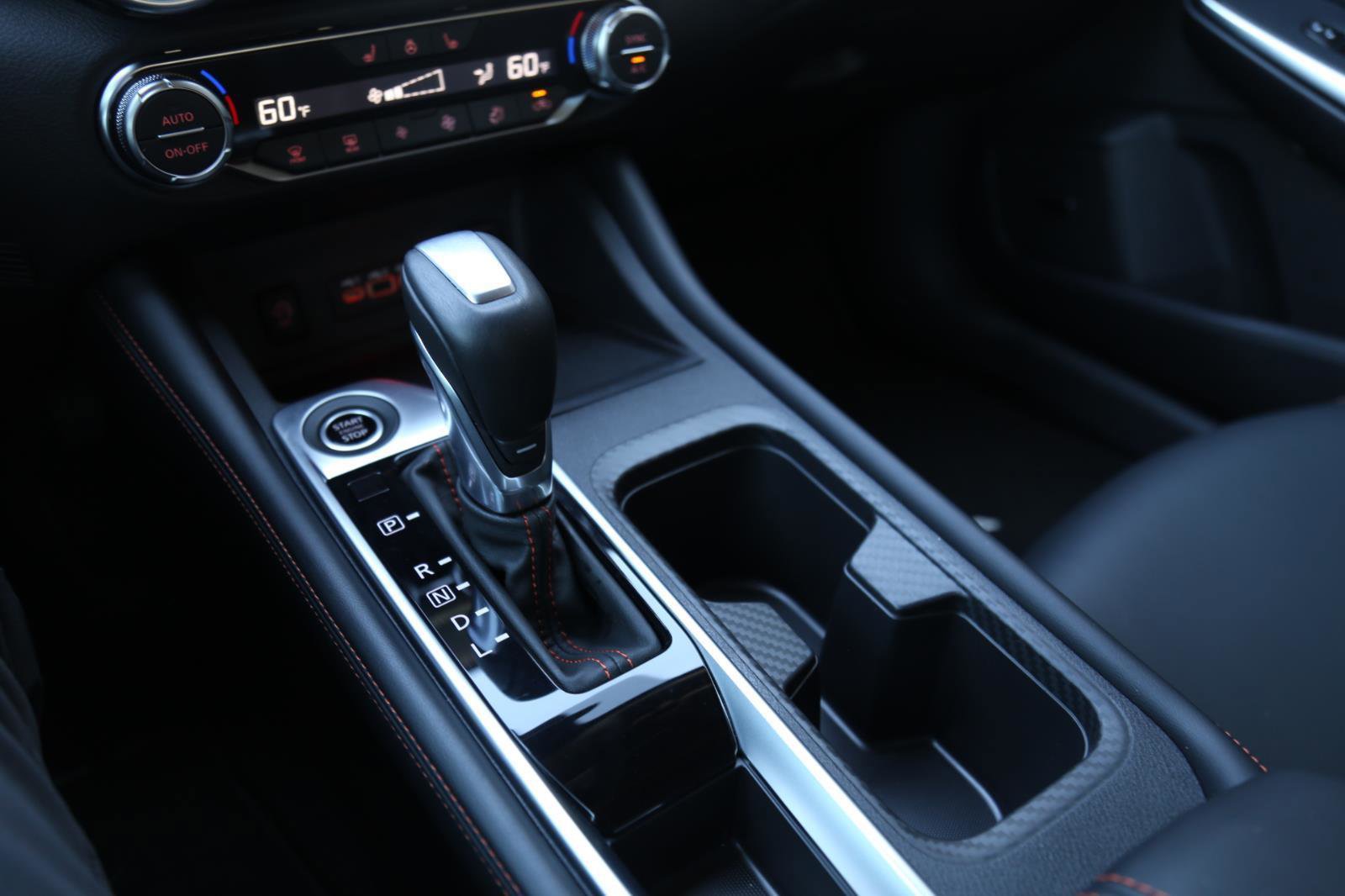 Used 2025 Nissan Sentra SR w/ SR Premium Package image 15