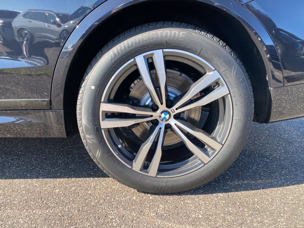 New 2027 BMW X7 xDrive40i w/ Executive Package AWD/4WD image 5