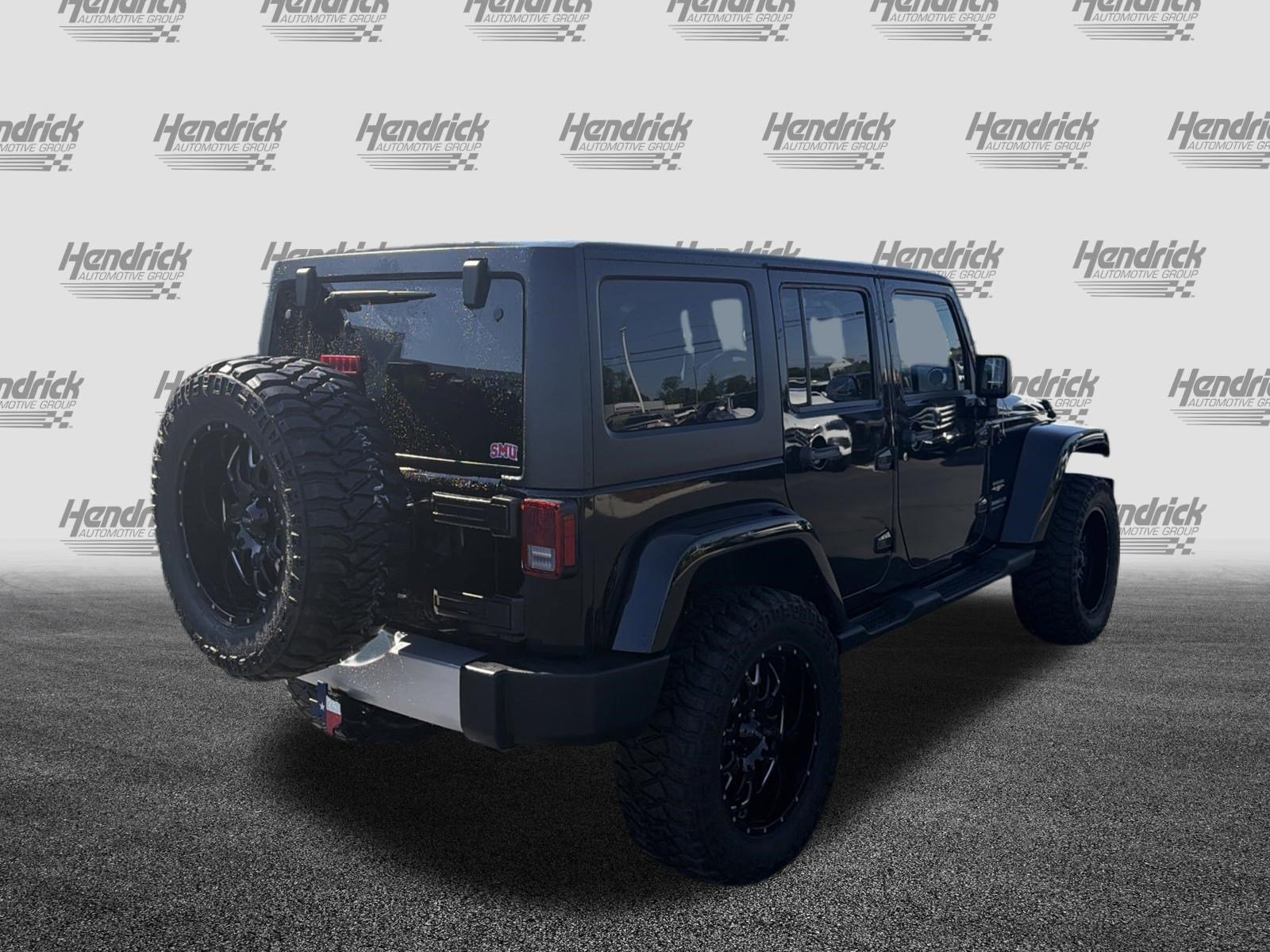 Used 2014 Jeep Wrangler Unlimited Sahara w/ Trailer Tow Group AWD/4WD image 10