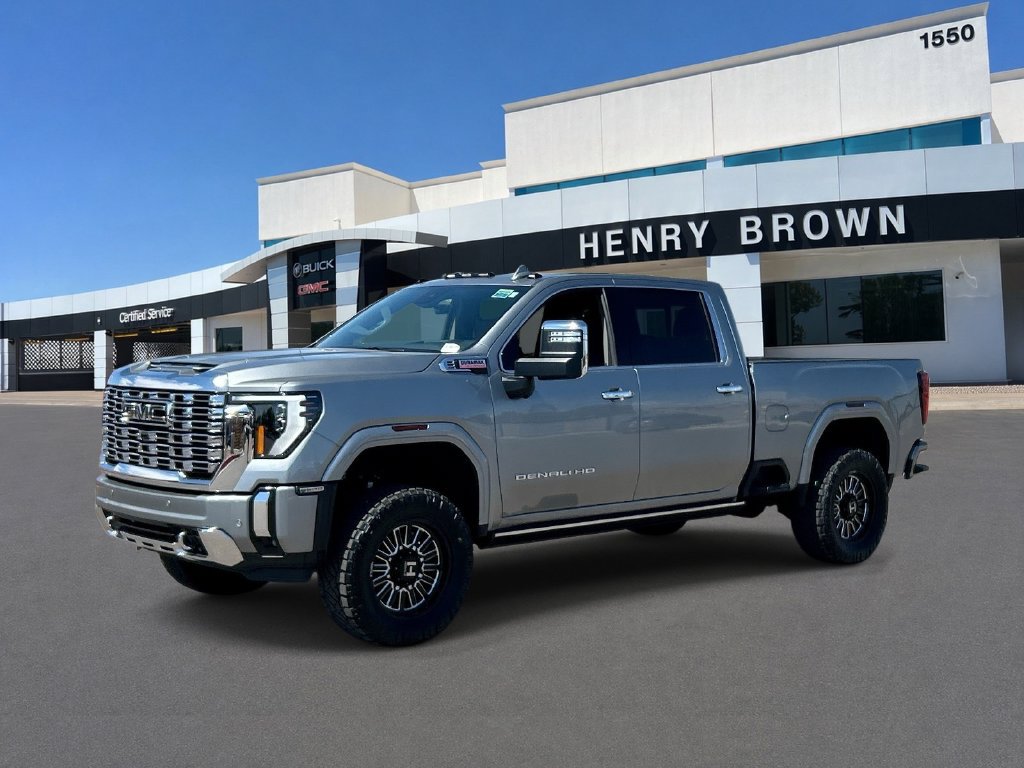 Used 2024 GMC Sierra 3500 Denali w/ Technology Package AWD/4WD image 1