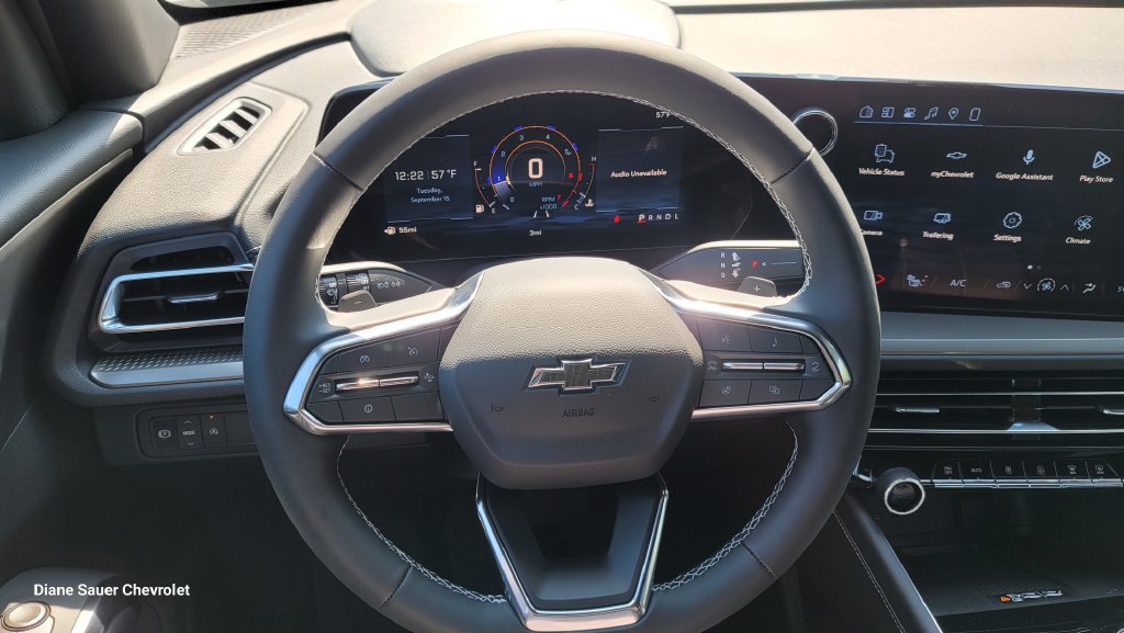 New 2027 Chevrolet Traverse LT w/ Midnight/Sport Edition FWD image 20