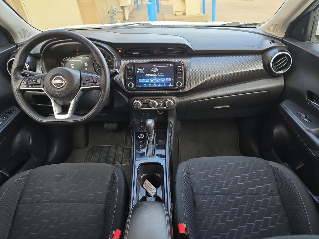 Used 2024 Nissan Kicks SV image 18