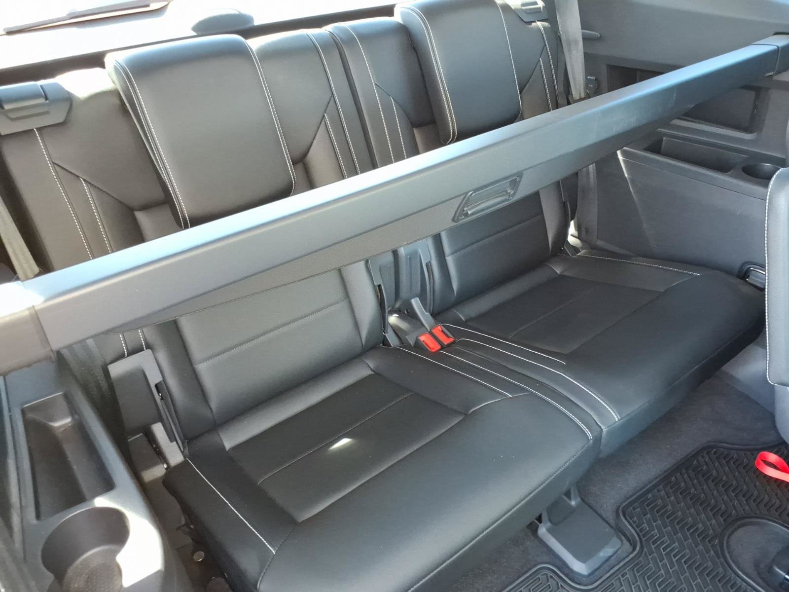 Certified 2022 Volkswagen Atlas SE w/ Panoramic Sunroof Package FWD image 15