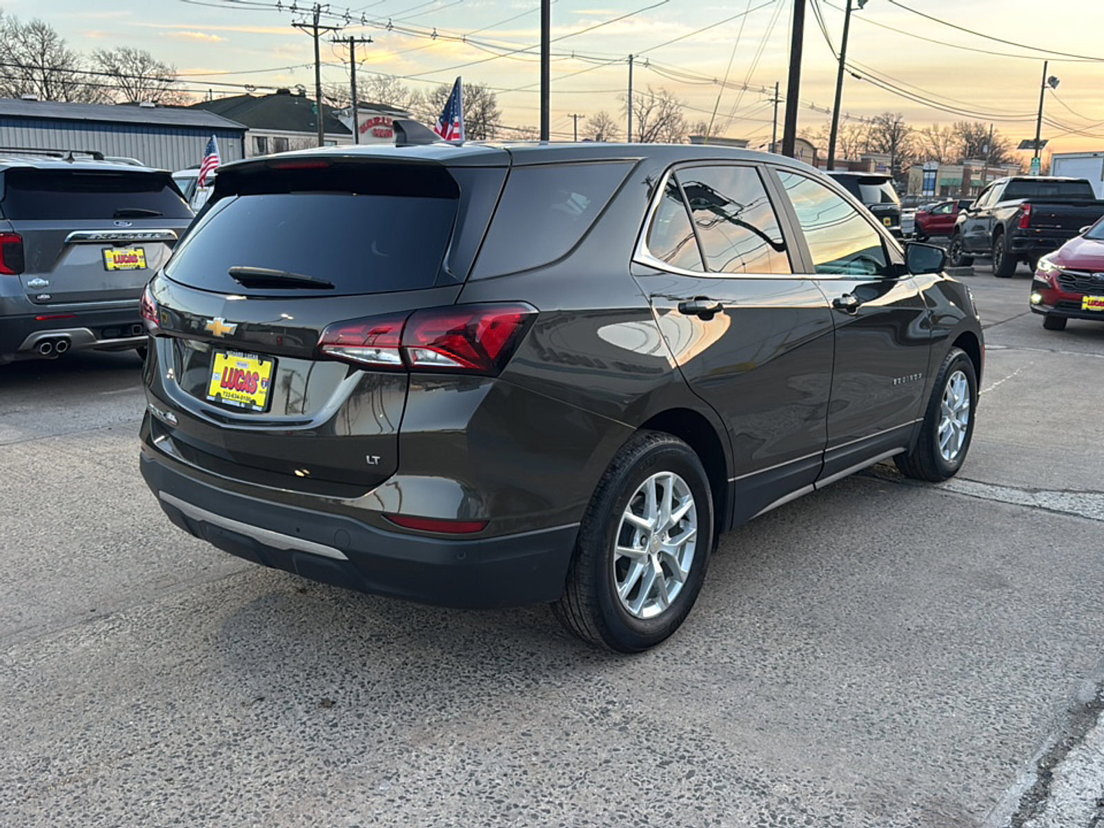 Used 2023 Chevrolet Equinox LT image 5