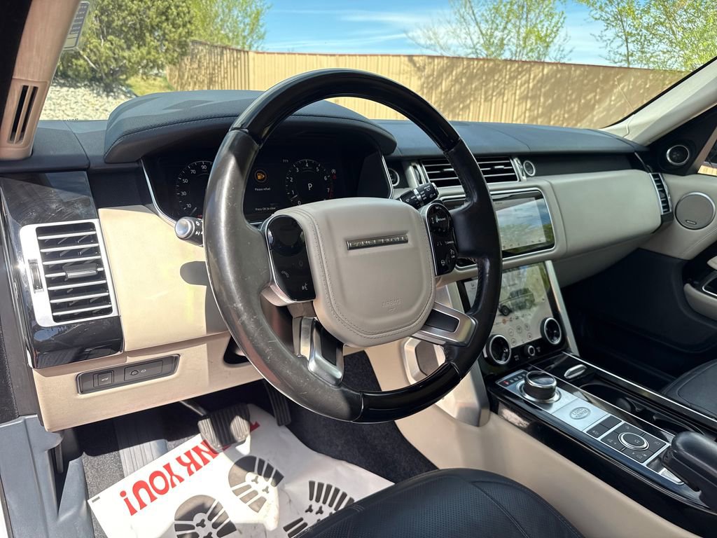 Used 2020 Land Rover Range Rover HSE AWD/4WD image 14