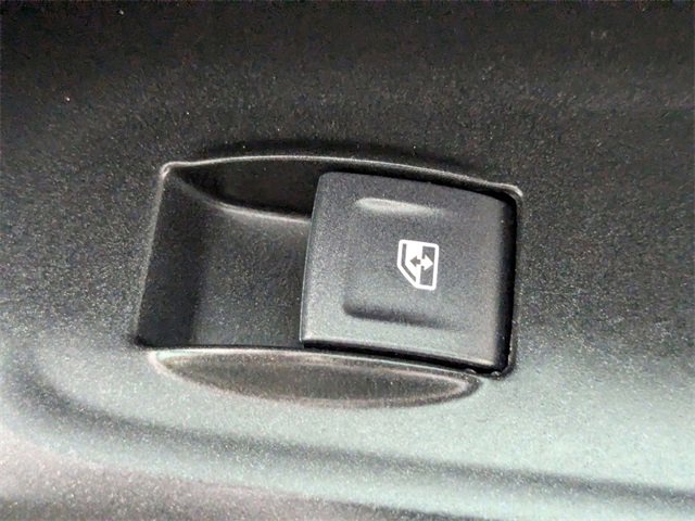 Used 2022 Chevrolet Colorado ZR2 image 34